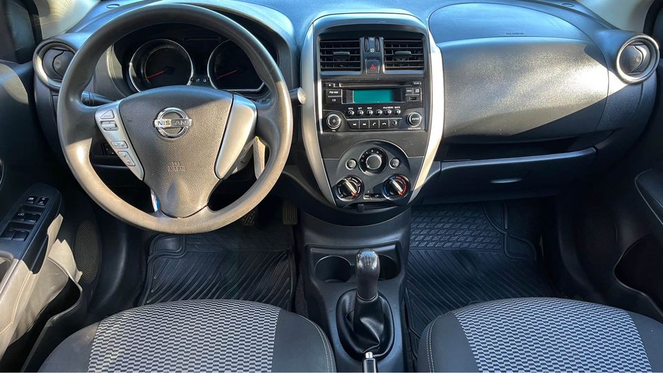 2017 Nissan Versa